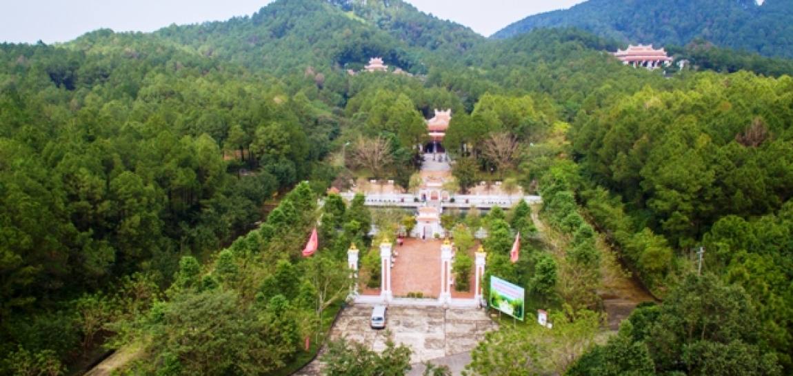 ĐỀN HUYỀN TRÂN CÔNG CHÚA